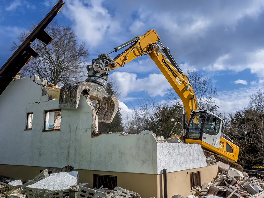 Harrje-GmbH_Abrissarbeiten_Abbrucharbeiten_Abriss_Demontage_Nordholz_Spaden_Bremerhaven_Geestland_Langen